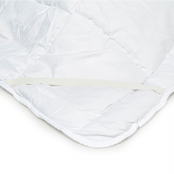 Erland Mattress Pad Elastic on Four Corners